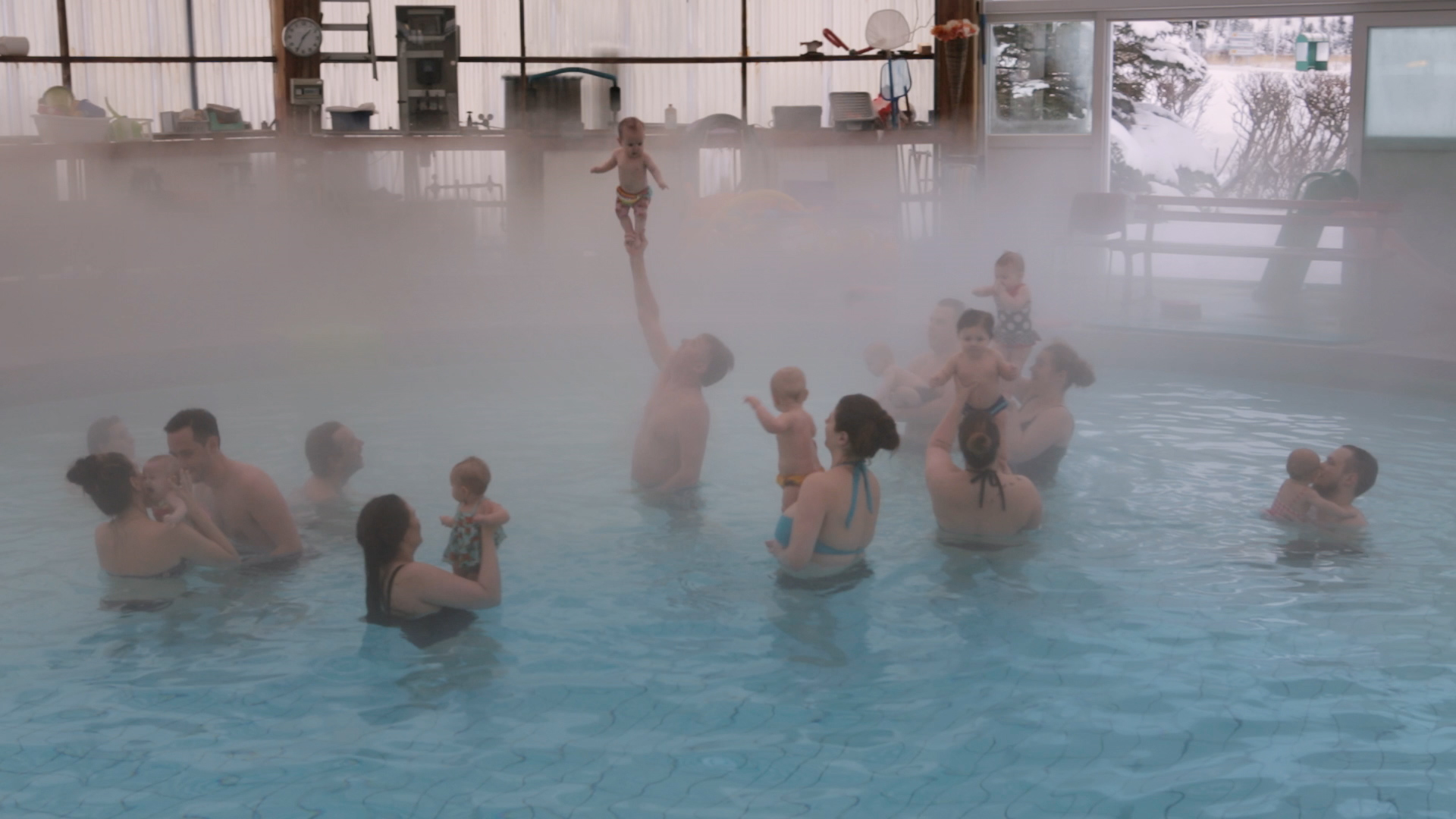 Snorri & der Baby-Schwimmbadclub